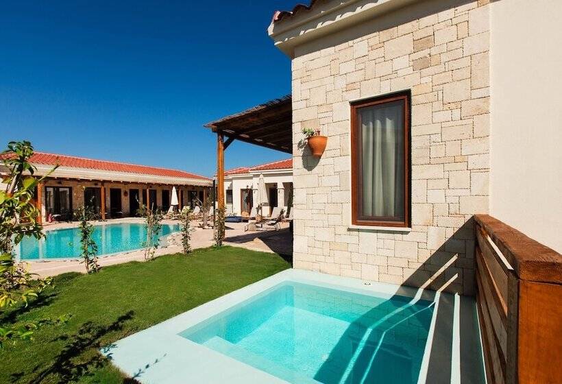 Полулюкс Вид на Бассейн, Casa Afytos   Adults Only