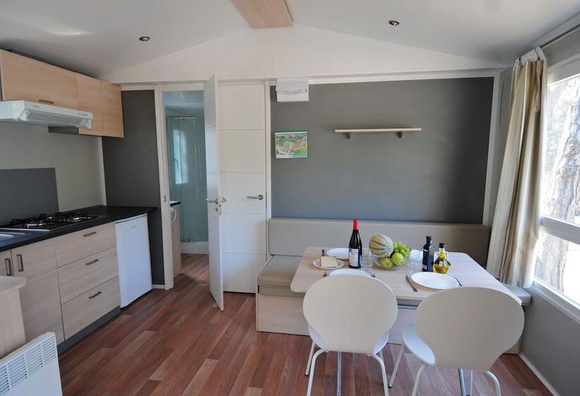 Casa 2 Quartos, Camping Treumal