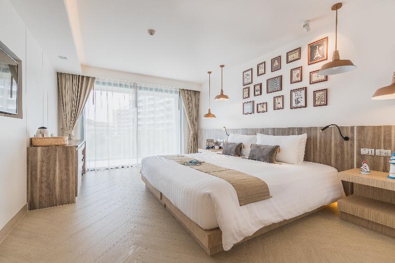 スーペリアールーム, Golden Tulip Pattaya Beachfront Resort
