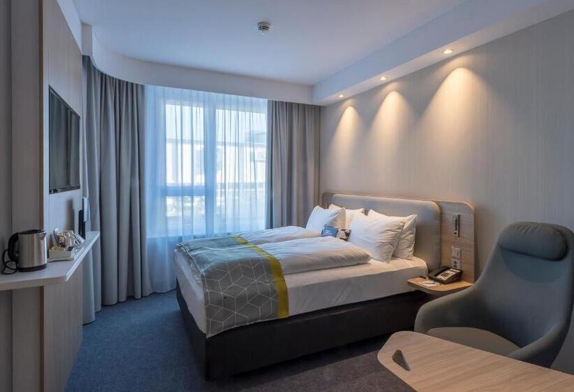 اتاق استاندارد با چشم‌انداز, Holiday Inn Express   Luzern   Kriens, An Ihg