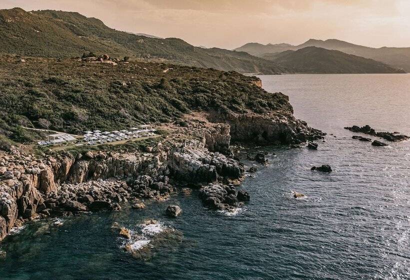 اتاق سوپریور با چشم‌انداز دریا, Mangia S Pollina Resort