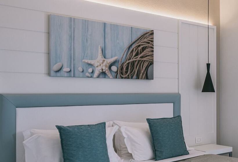 اتاق سه نفره دلوکس با چشم‌انداز دریا, Mangia S Pollina Resort