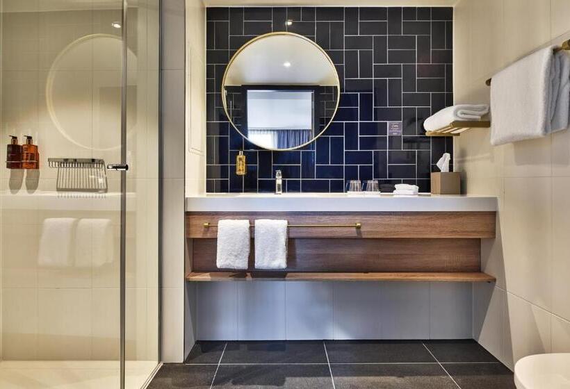 스탠다드 스튜디오 (전망), Staybridge Suites The Hague   Parliament, An Ihg