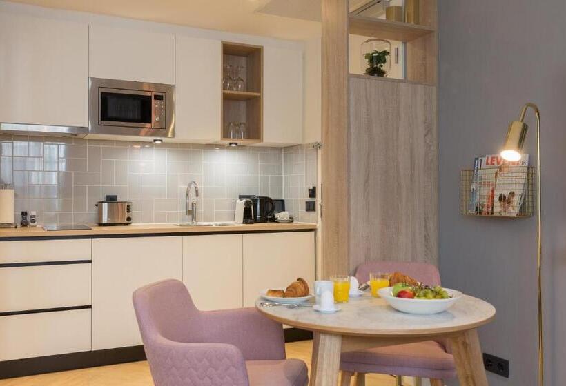 스탠다드 스튜디오 더블 침대, Staybridge Suites The Hague   Parliament, An Ihg