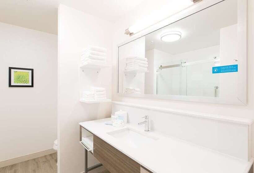 Номер Стандарт, Hampton Inn & Suites Cranberry Pittsburgh