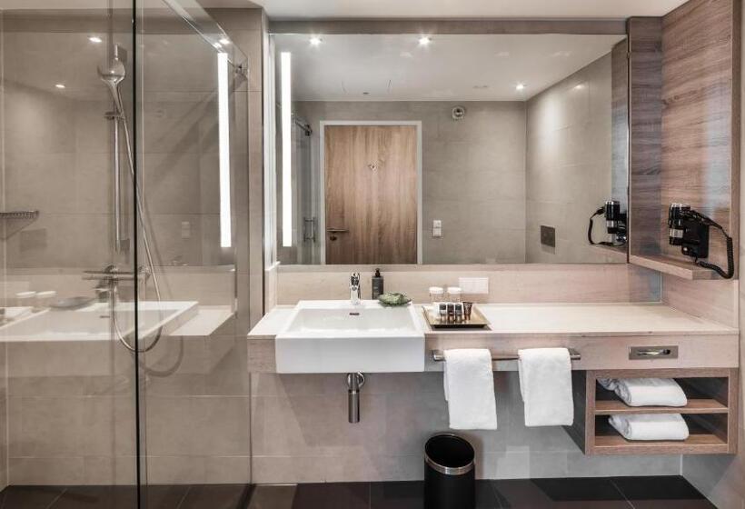 Номер Премиум, Holiday Inn Munich   City East, An Ihg