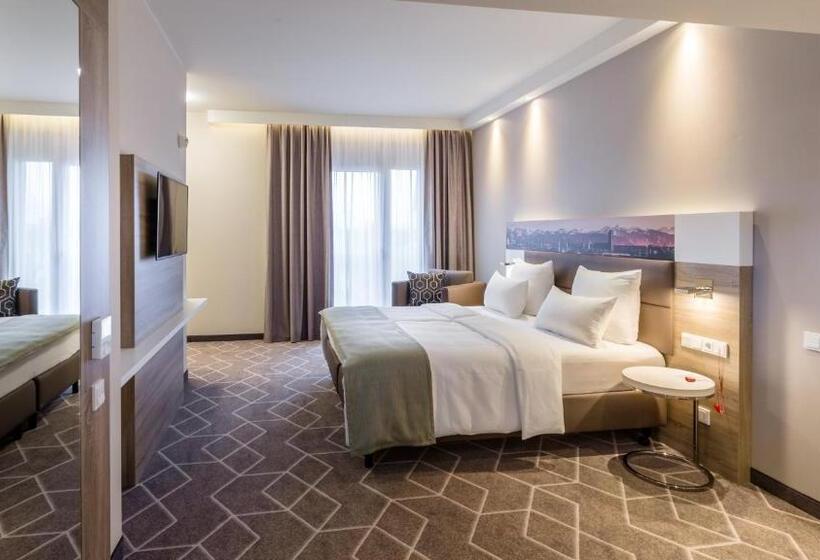 Номер Стандарт Кровать Квин Адаптированный для Инвалидов, Holiday Inn Munich   City East, An Ihg
