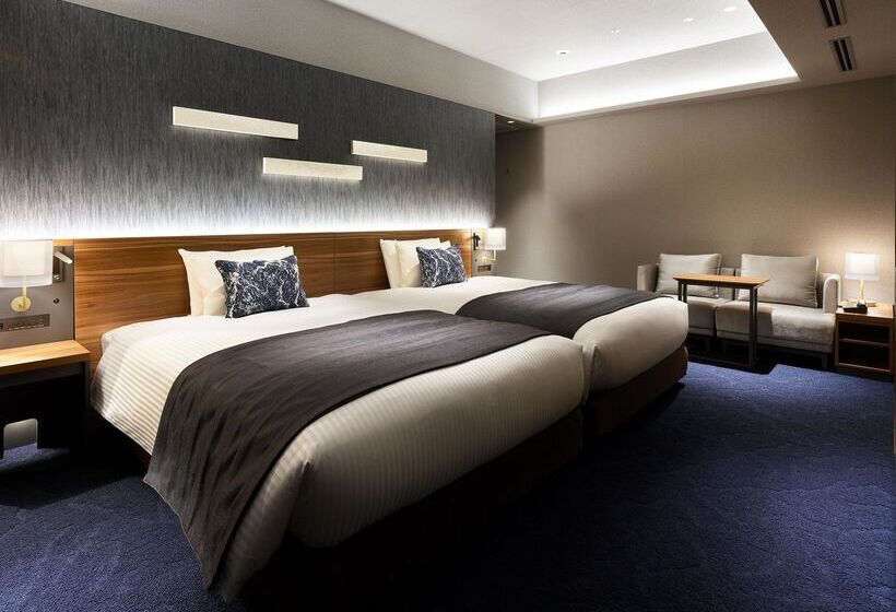 Номер Deluxe, Mitsui Garden Hotel Gotanda   Tokyo