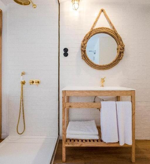 Номер Стандарт, Nao Catedral Boutique