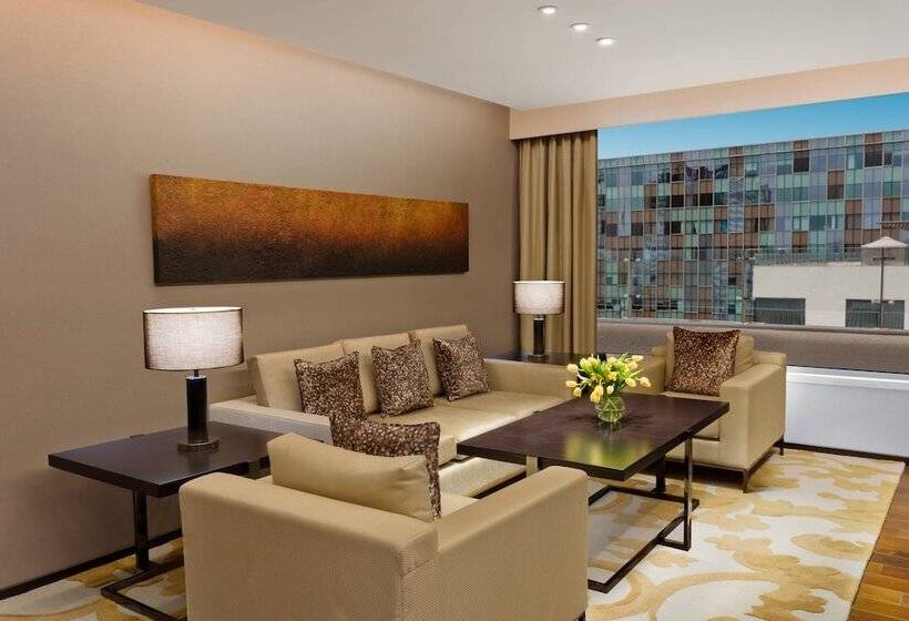 סוויטה אקזקיוטיב, Sheraton Grand Bengaluru Whitefield Hotel & Convention Center
