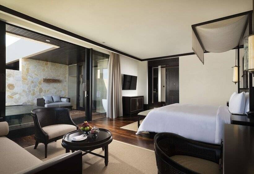 Полулюкс с Бассейном, The Apurva Kempinski Bali