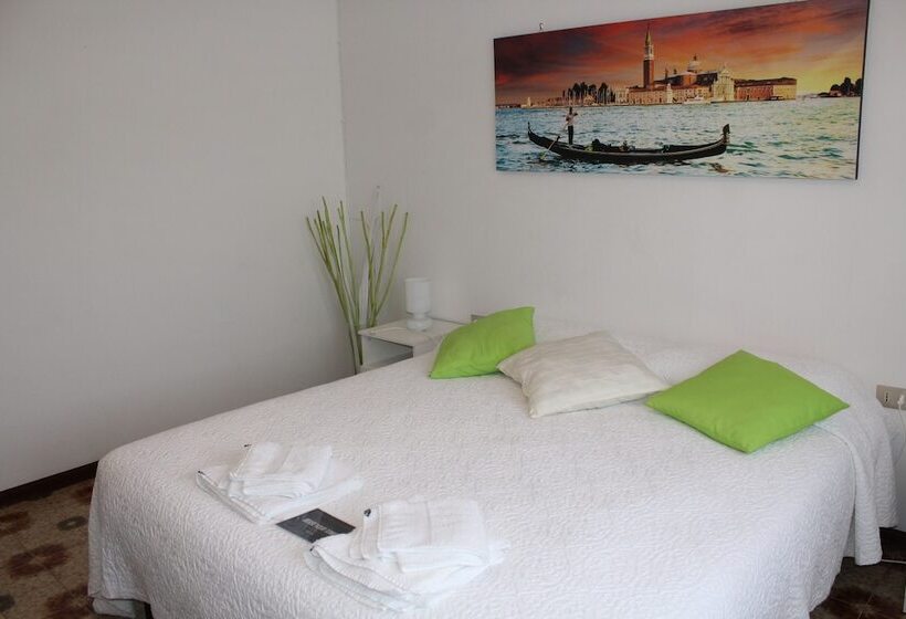 Номер Стандарт Совместная Ванная, B&b Airport Venice Diego