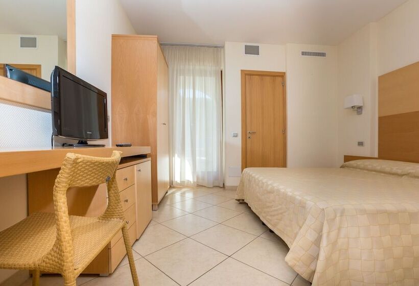 コンフォートルーム, Gusmay Resort   Hotel Cala Del Turco