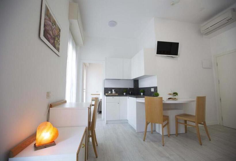 バルコニー付き１ベッドルームアパートメント, Eden B&b