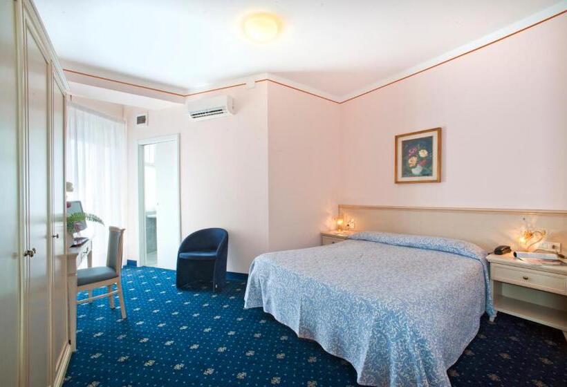 Номер Стандарт, Terme Villa Pace