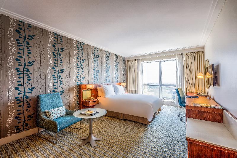 Номер Superior Вид на Бассейн, Radisson Blu  Sandton Johannesburg