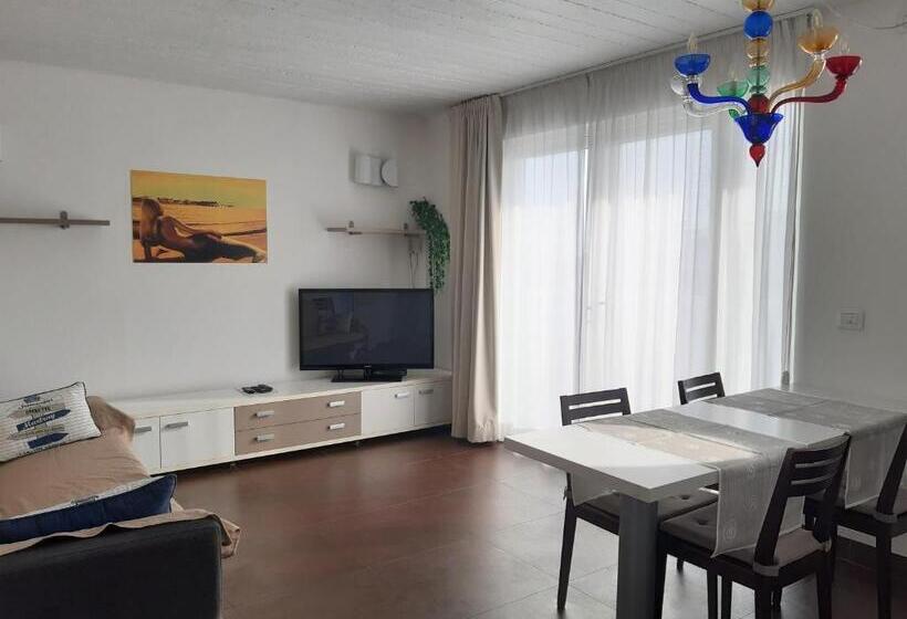 Apartamento 2 Dormitórios, Appart Hotel Holiday