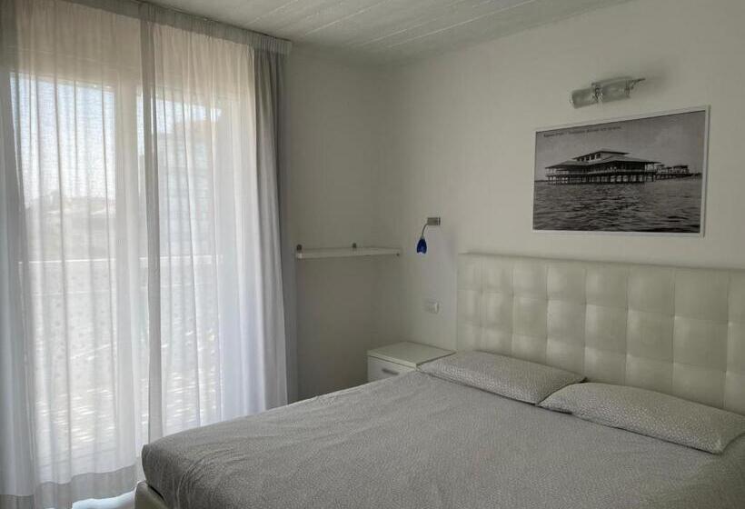 Apartamento 2 Dormitórios, Appart Hotel Holiday