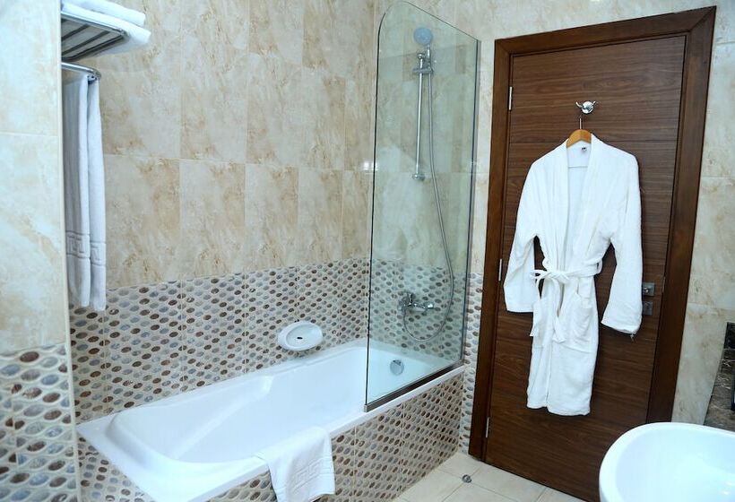 Студия Премиум, Tulip Al Barsha Hotel Apartment