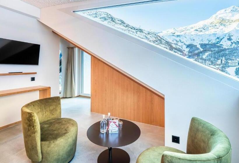 سوییت, Boutique Hotel La Gorge