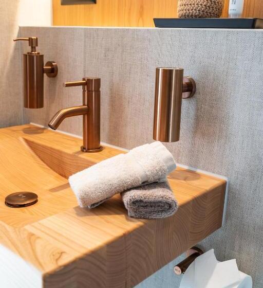 اتاق استاندارد با چشم‌انداز کوهستان, Boutique Hotel La Gorge