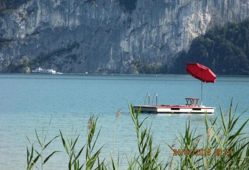 2 Bedrooms Apartment Lake View, Landhaus Leitner Am Wolfgangsee