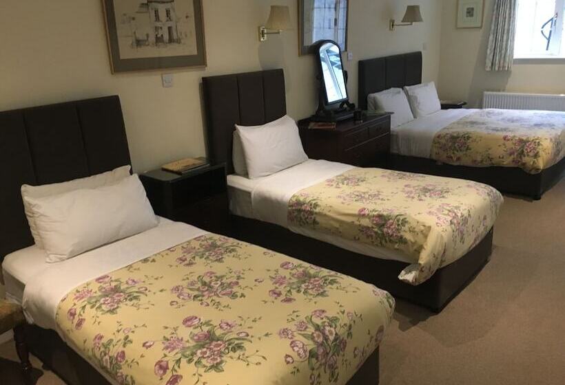 标准三人间, Red Setter Town House B&b