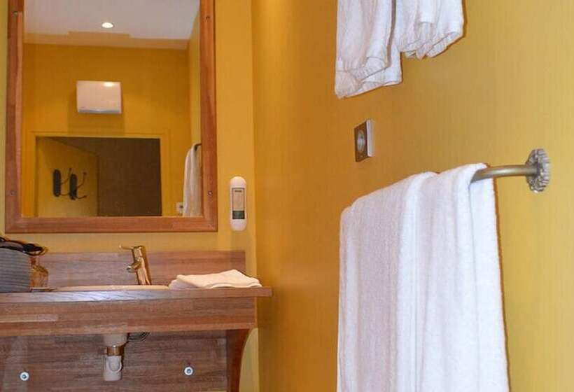 Семейный Номер, Le Clos Margot