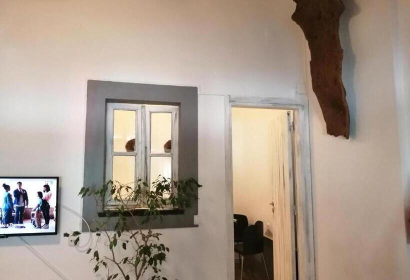 Семейный Номер, Casa Monreal