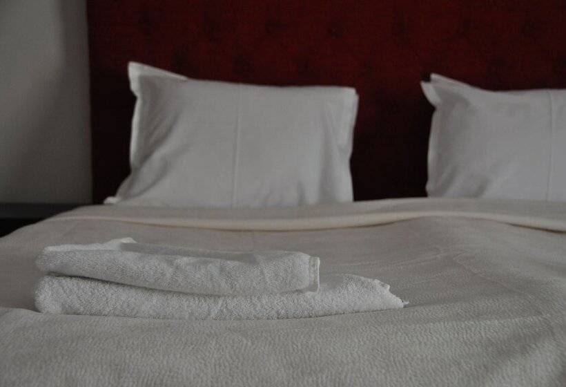 Семейный Номер, Kungsbacken Hotell & Konferens