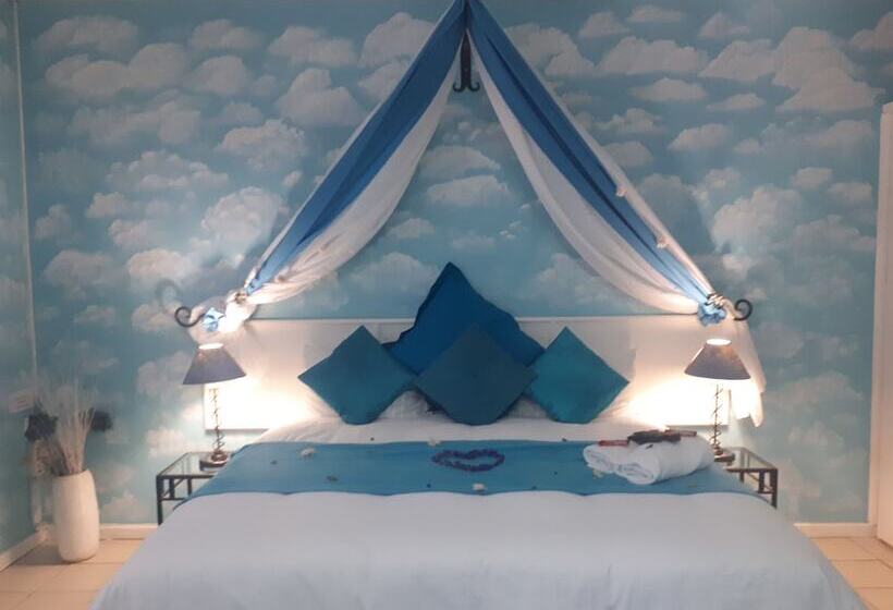 Номер Стандарт, The Ultimate Lodge