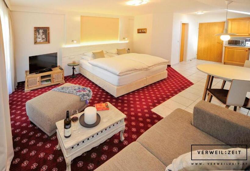 Студия Стандарт, Verweilzeit Appartementhaus