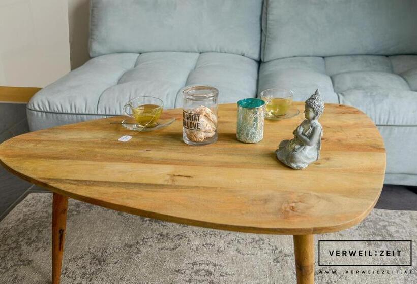Студия Стандарт, Verweilzeit Appartementhaus