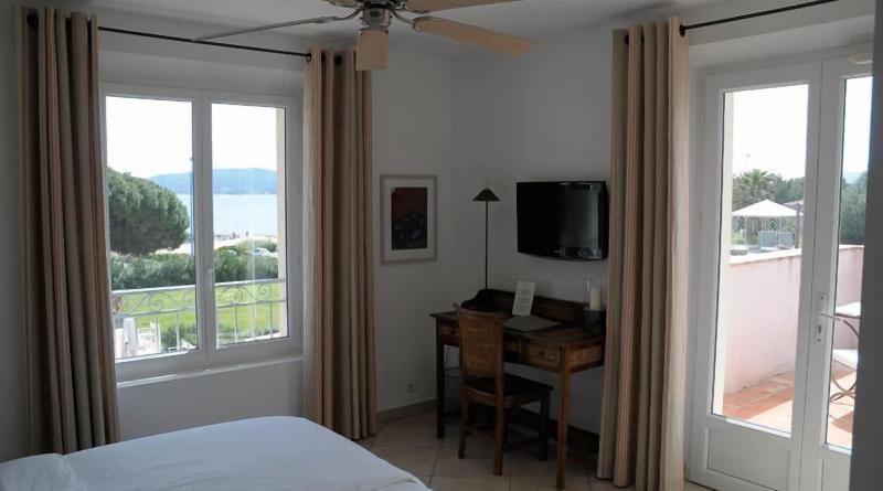 Номер Superior Вид на Море, Hôtel Villa Les Rosiers
