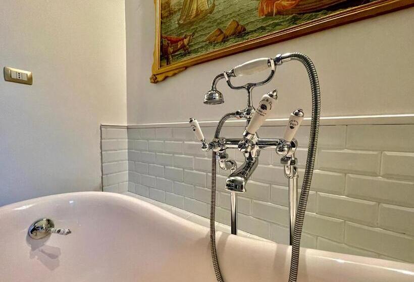 غرفة ديلوكس سرير كينج, Villa Scinata Dimora Storica