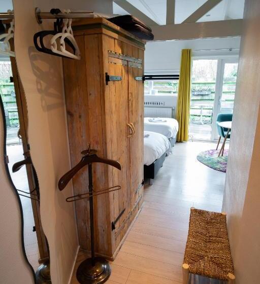 컴포트 룸, B&b De Wadvaarder