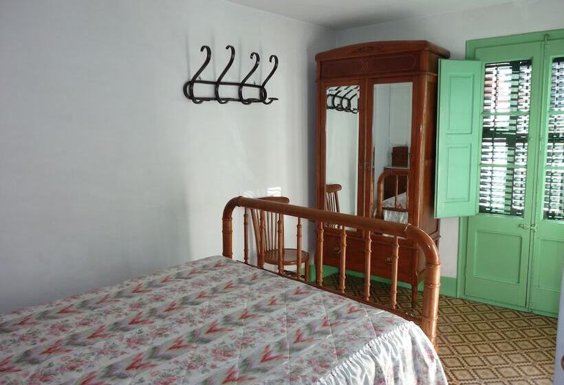 Номер Стандарт, Pension Fonda Vilalta