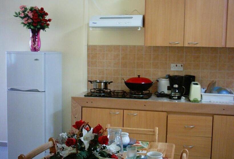 آپارتمان 2 خوابه, Villa Osoleil