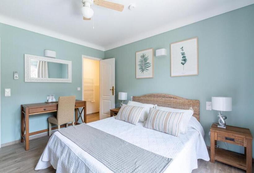 스탠다드 룸, Chambres D'hotes Les Amandiers