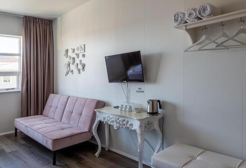 اتاق استاندارد سه نفره, Guesthouse Hamar