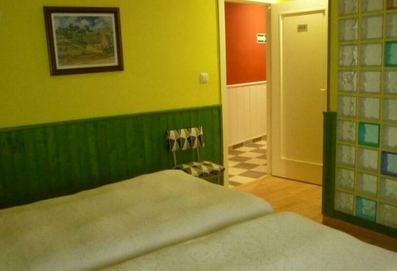 스탠다드 룸, Hostal Los Cerros