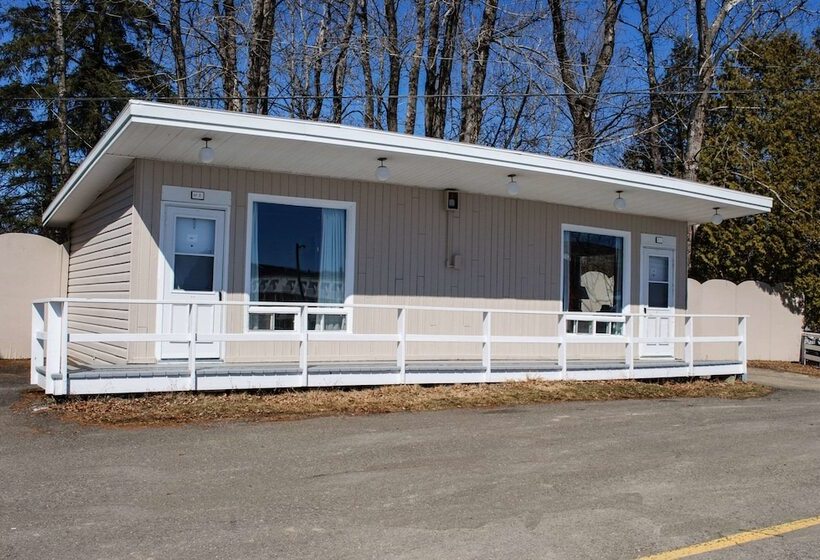 Номер Стандарт 2 Двуспальные Кровати, Rodeway Inn
