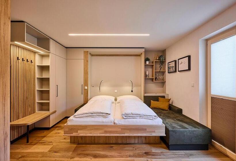 Студия Стандарт, Appartements Täli