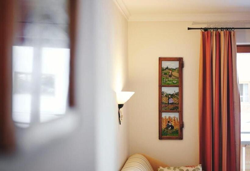 Апартаменты 1 Спальня с Видом, Appartements Täli