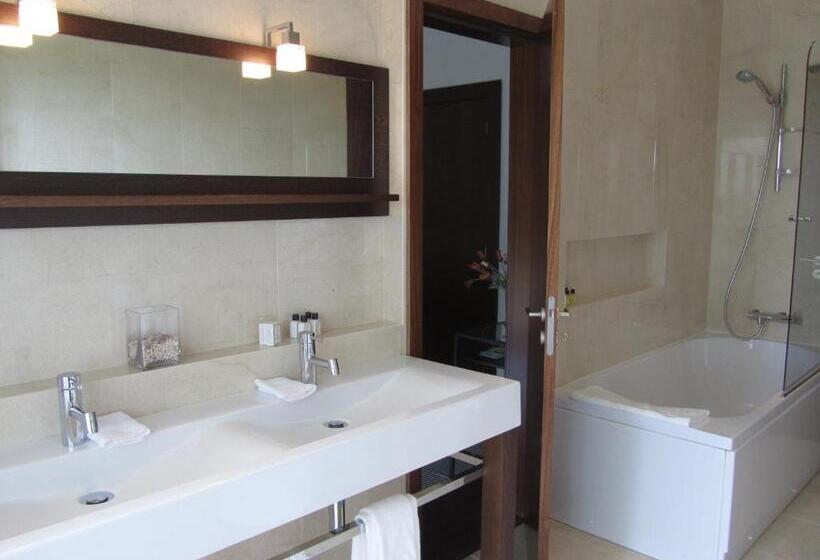 اتاق استاندارد با چشم‌انداز دریا, Silver Coast Vacation   Your Unique Inn