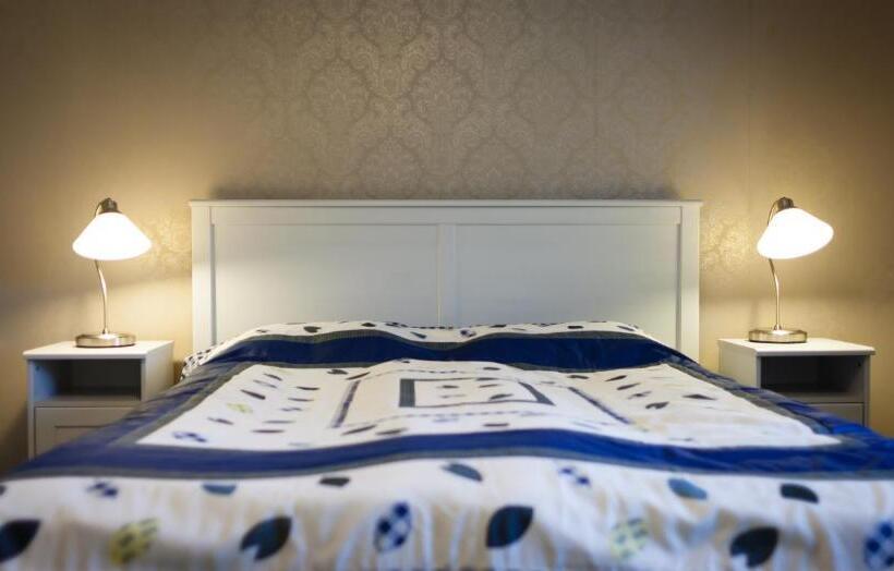 Апартаменты 3 Спальни, Yömyssy Apartments