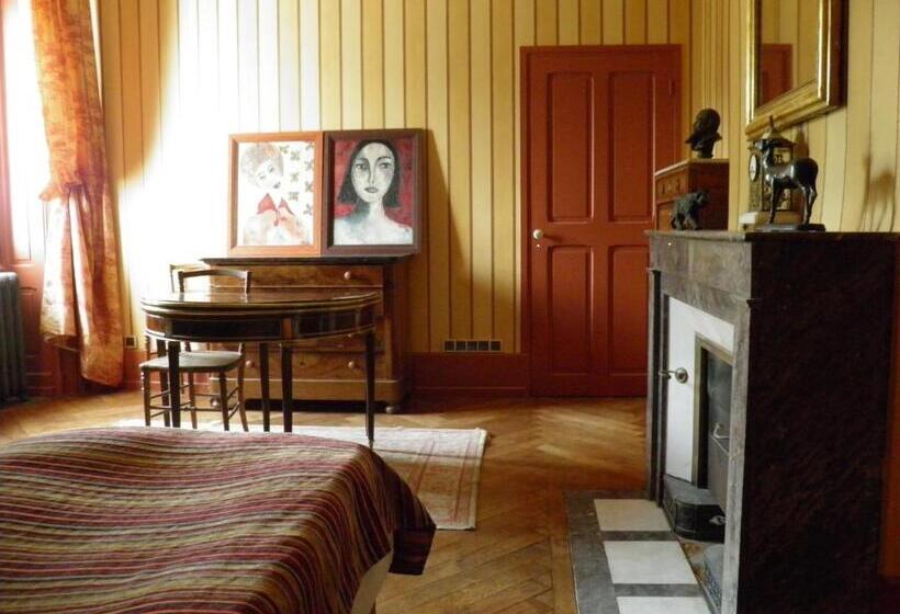 Люкс, Chateau Des Faugs