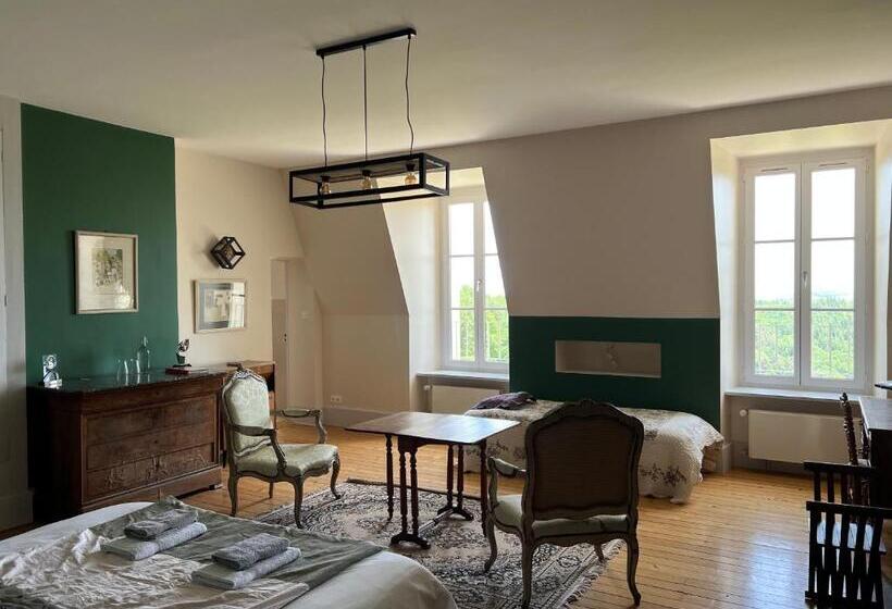 Полулюкс Вид на Горы, Chateau Des Faugs