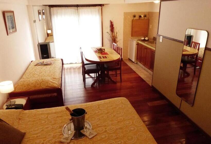 شقة غرفة نوم واحدة مزودة بشُرفة, Apart Hotel Family
