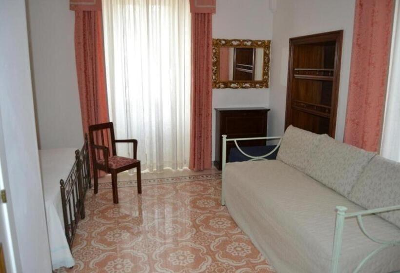 Номер Стандарт Трехместный, Agriturismo Villantica